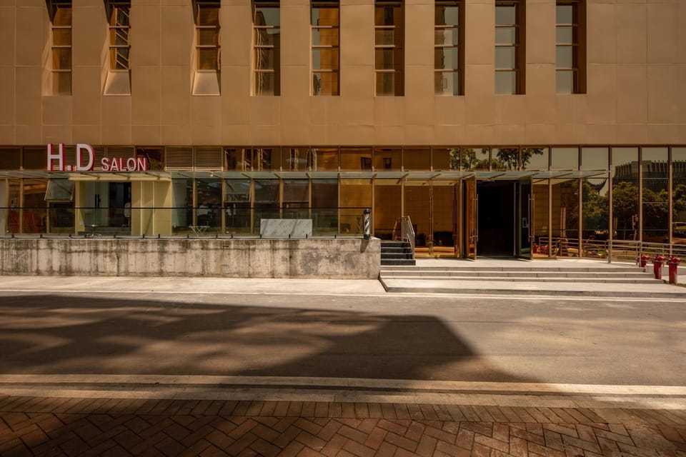 Property building, Day