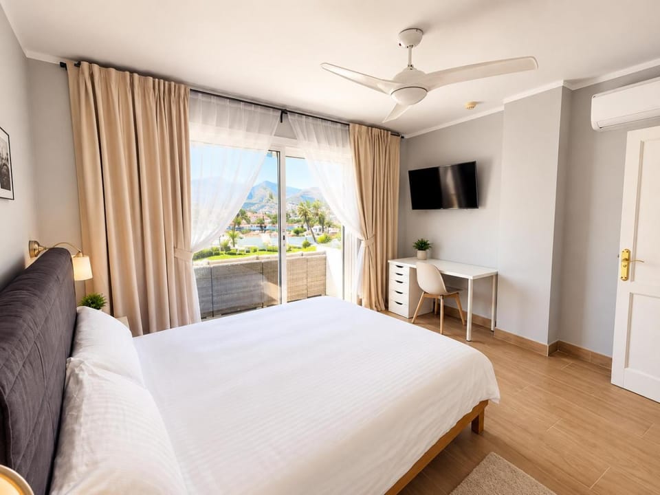 Malibu Park Chill & Sun Apartment in Costa Adeje