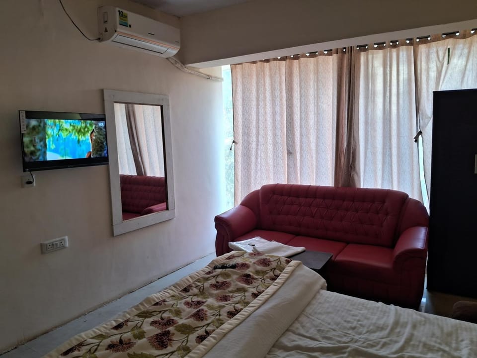 K L Rooms Hotel in Bengaluru