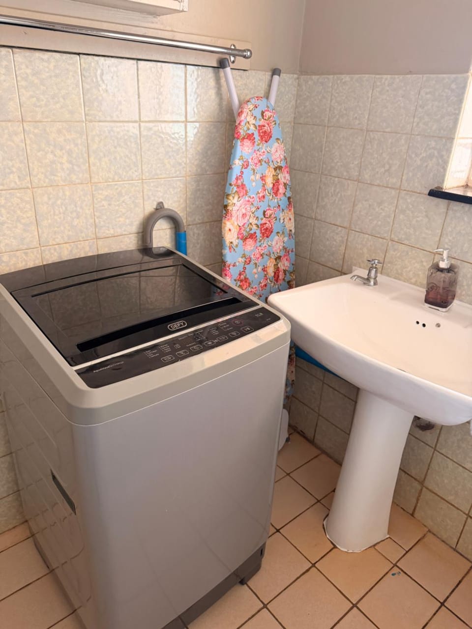 Bathroom, flat iron, washing machine