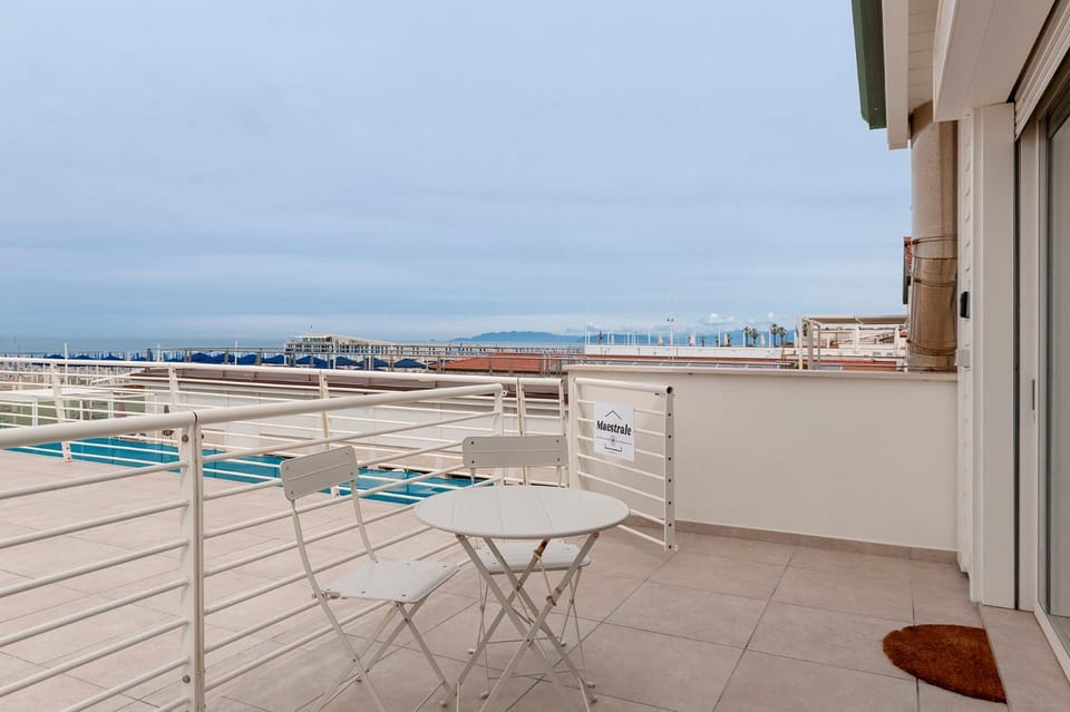 Patio, Day, Natural landscape, View (from property/room), Balcony/Terrace, Sea view, Swimming pool