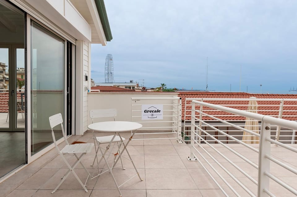 Patio, Day, Natural landscape, View (from property/room), Balcony/Terrace, Sea view
