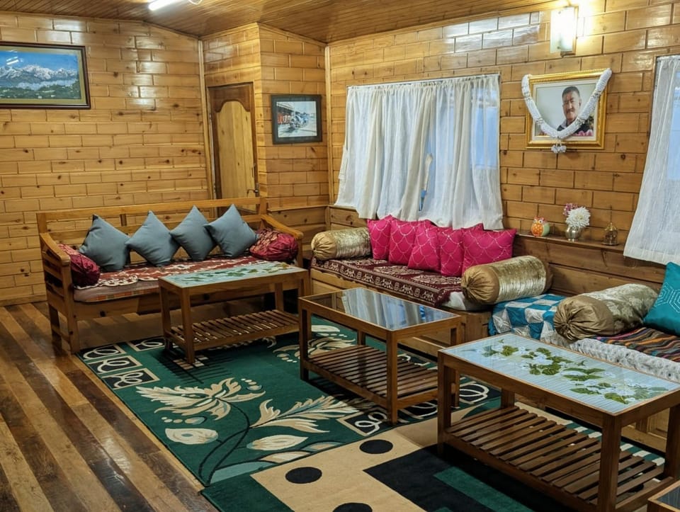 Foggy Hill's Darjeeling Vacation rental in Darjeeling