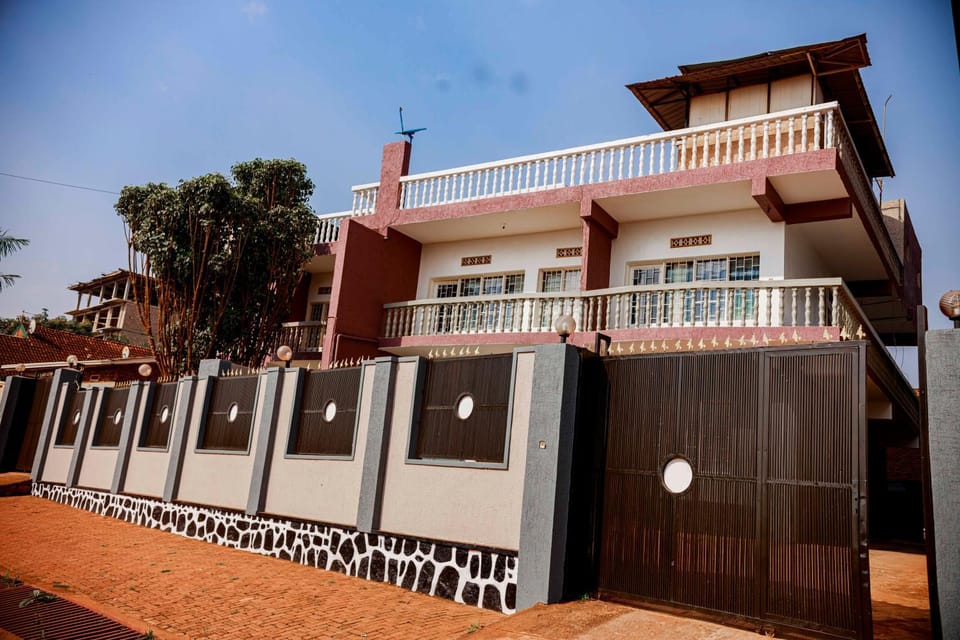 Property building, Day