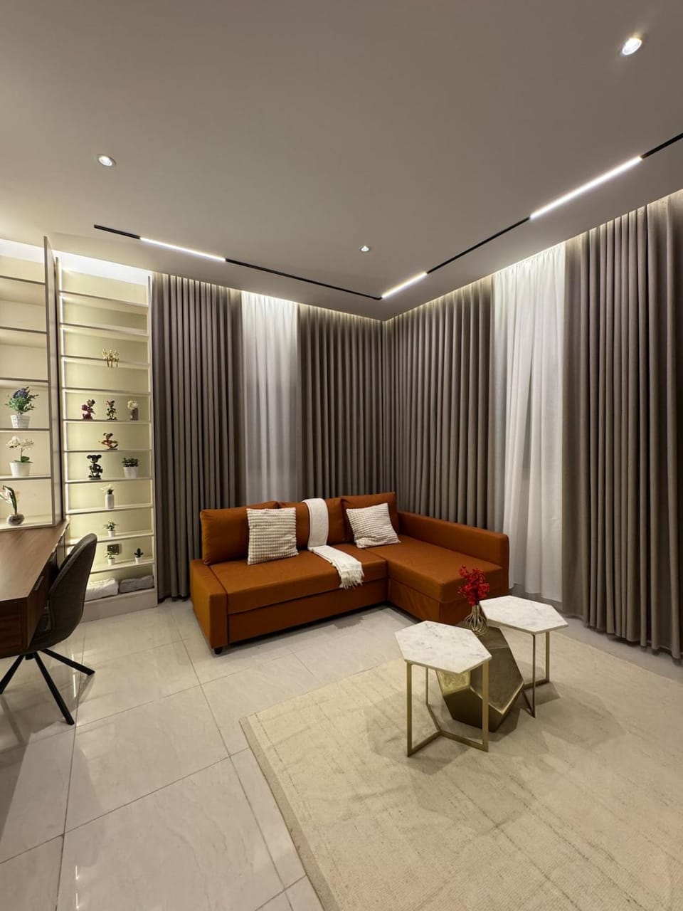 Living room, Seating area