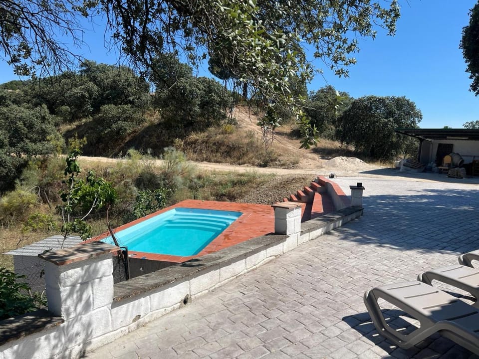 Dehesas Rojas Chalet in Andújar