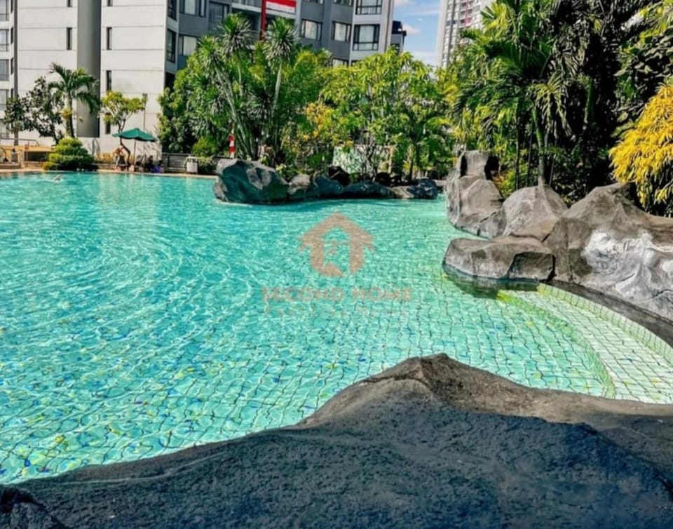 Strategic Rasuna 3BR Apt Fits 12 Pool & Wi-Fi Apartment in South Jakarta City