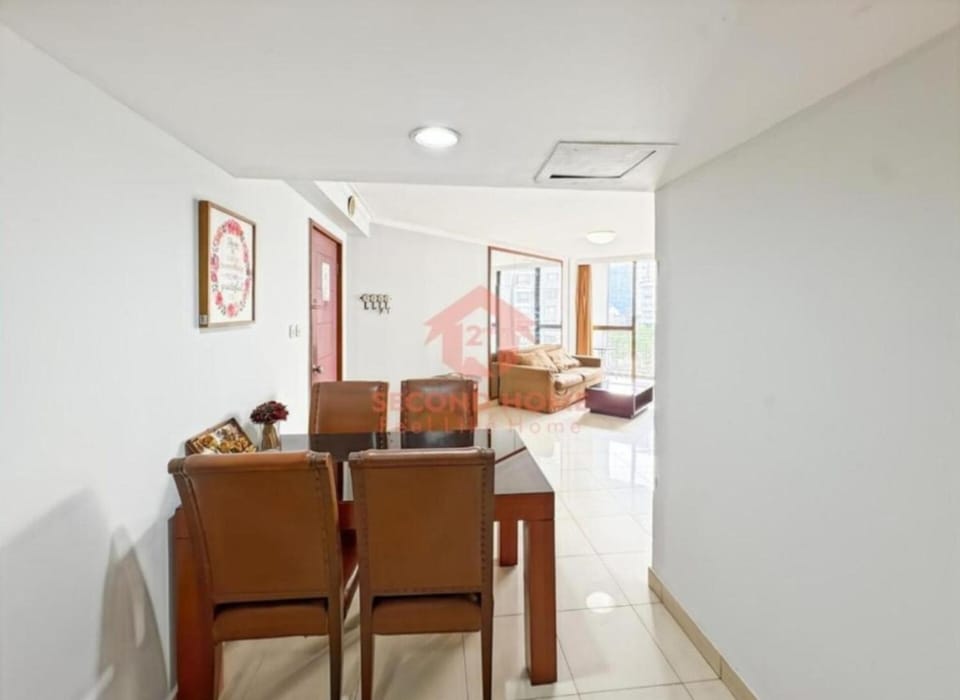 Strategic Rasuna 3BR Apt Fits 12 Pool & Wi-Fi Apartment in South Jakarta City