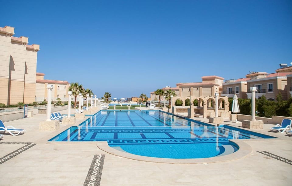 Summer, Swimming pool