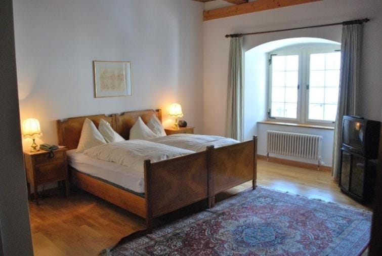NRAR Hotel Hirschen Hotel in Canton of Lucerne