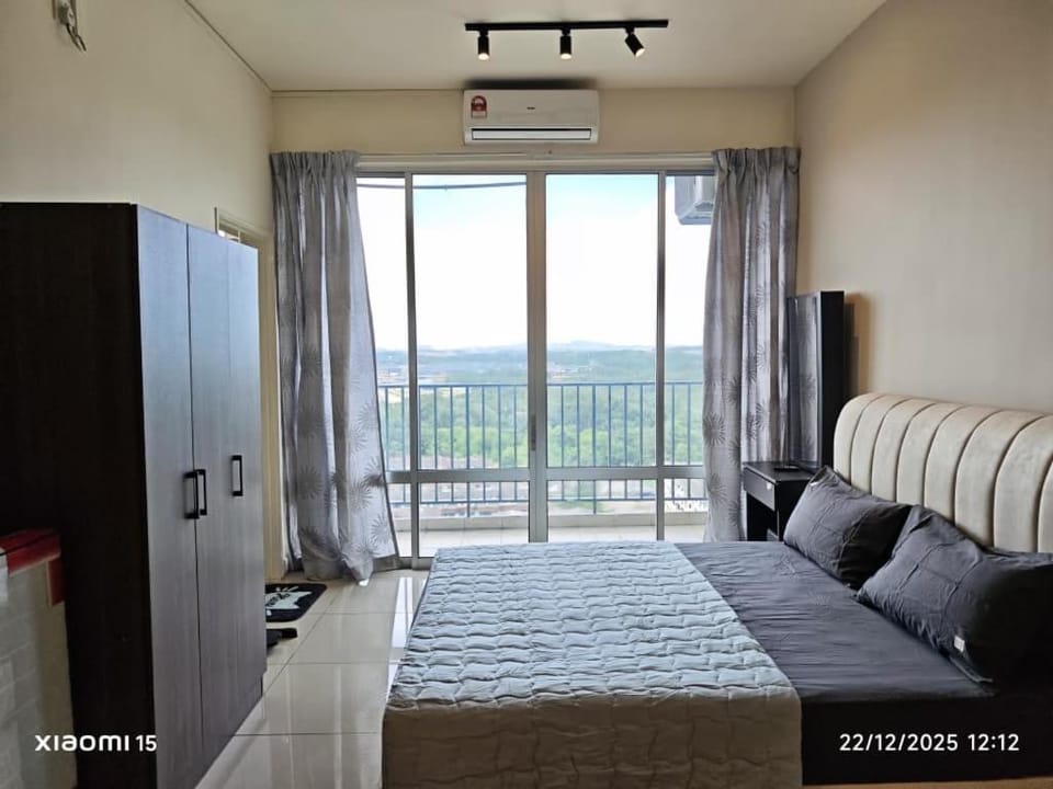 NEW Calm Studio 4 pax UTM Paradigm Apartment in Johor Bahru