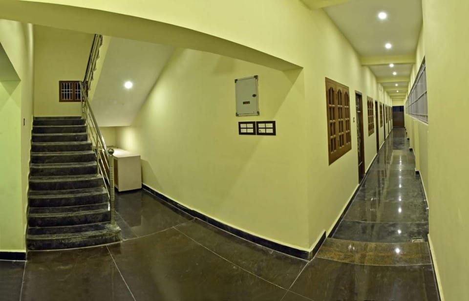 Sivakumar paradise Bed and Breakfast in Tamil Nadu