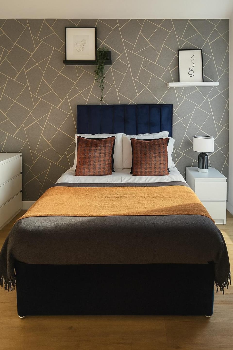 Designer Penthouse in Manchester with Parking Apartment in Manchester