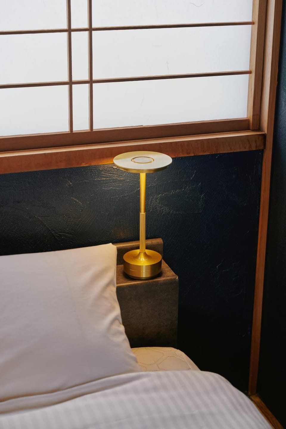 Top Floor Suite - Balcony View - Higashi Chaya Area Apartment in Kanazawa