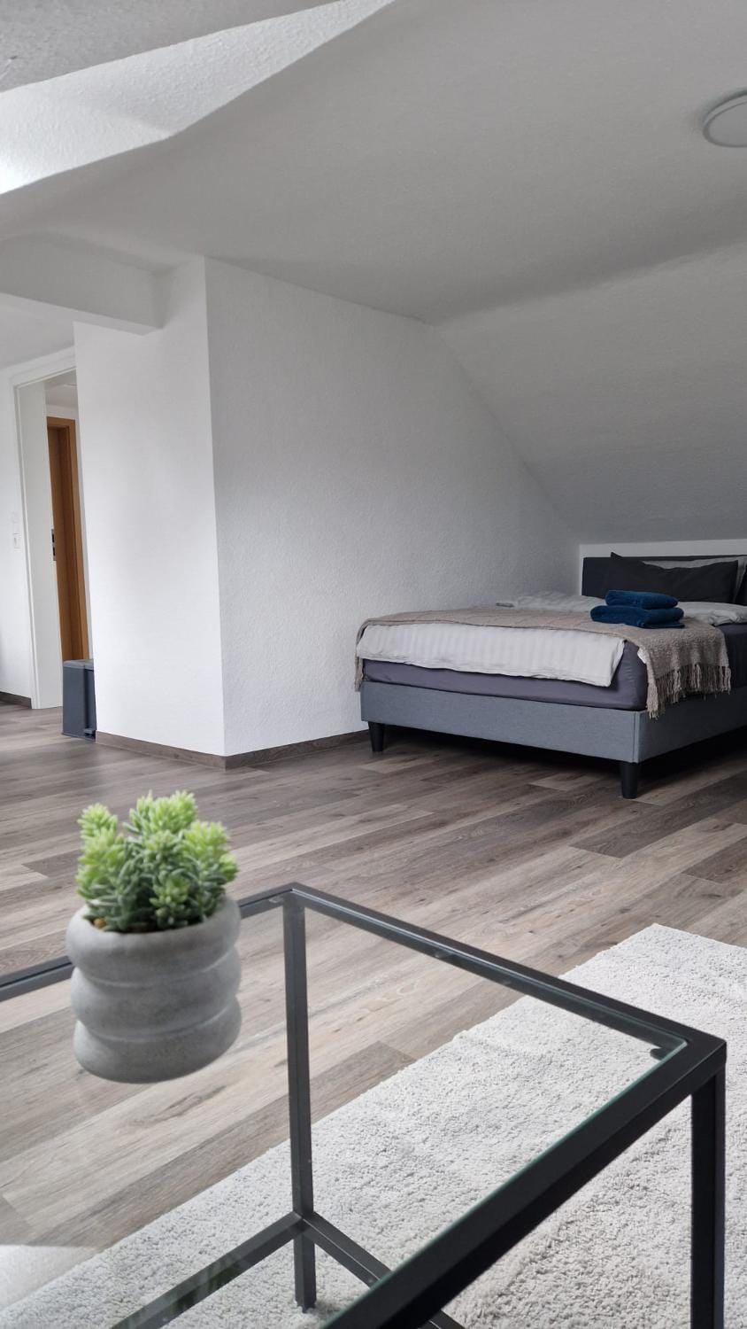 Bed, Living room, Photo of the whole room, Bedroom