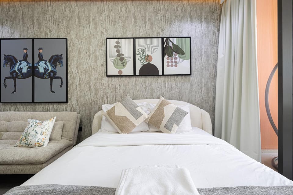 Stylish Silicon Oasis Studio Near Mall & Airport Apartment in Dubai