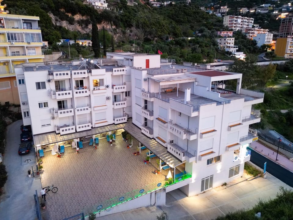 Property building, Location