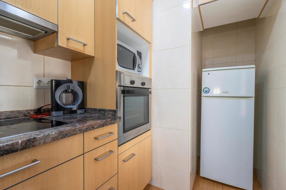 Kitchen or kitchenette, Living room