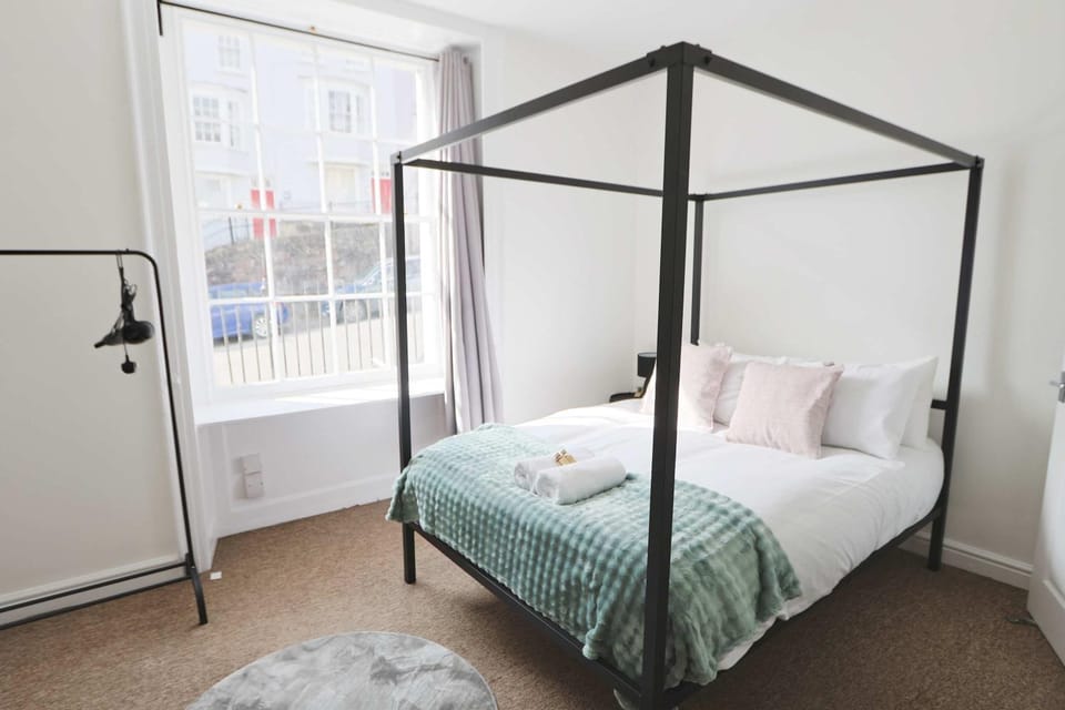 Lovely One bedroom flat in St Michael's Hill Apartment in Bristol