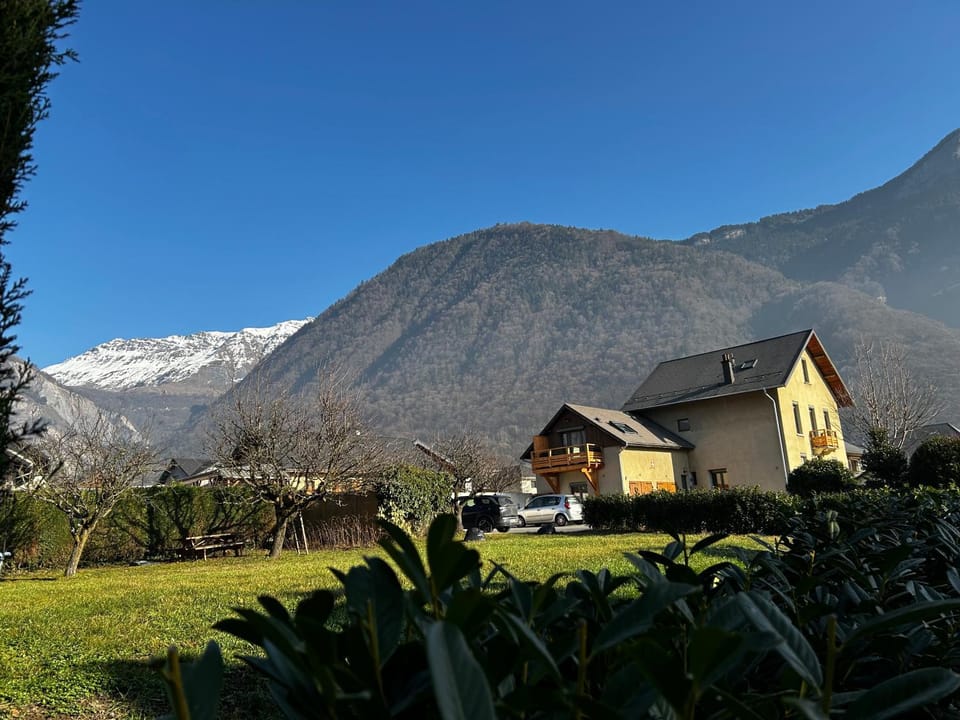 Property building, Garden, View (from property/room)