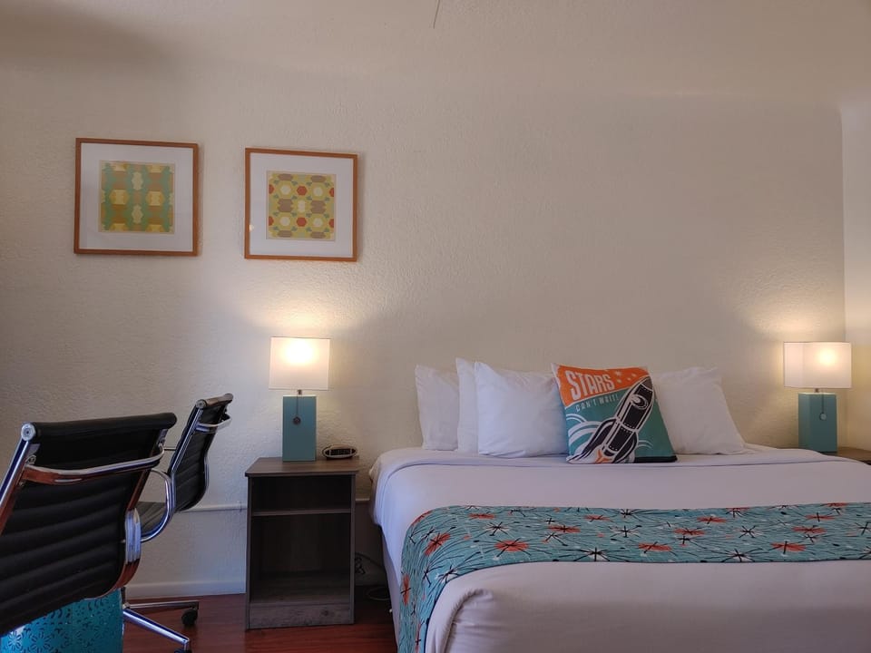 Rocket Inn Hotel in Truth or Consequences