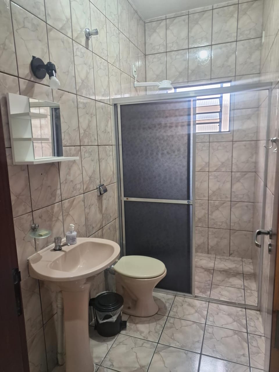 Apartamento em Aparecida- SP próximo a Basílica Apartment in State of São Paulo