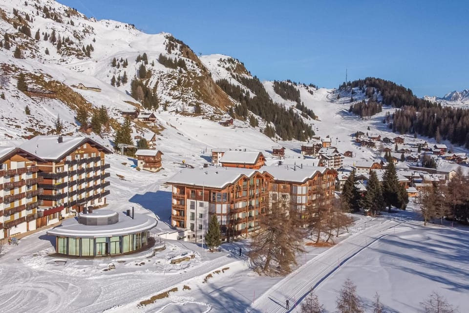 Royal A 40012 Apartment in Canton of Valais