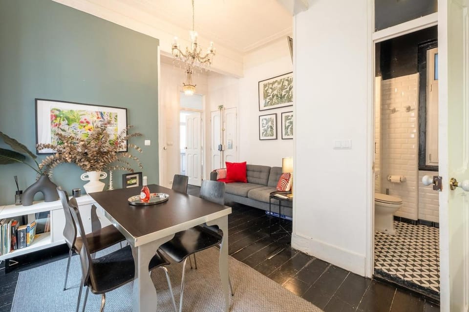 Boutique Apartment with Balcony in Bairro Alto Apartment in Lisbon