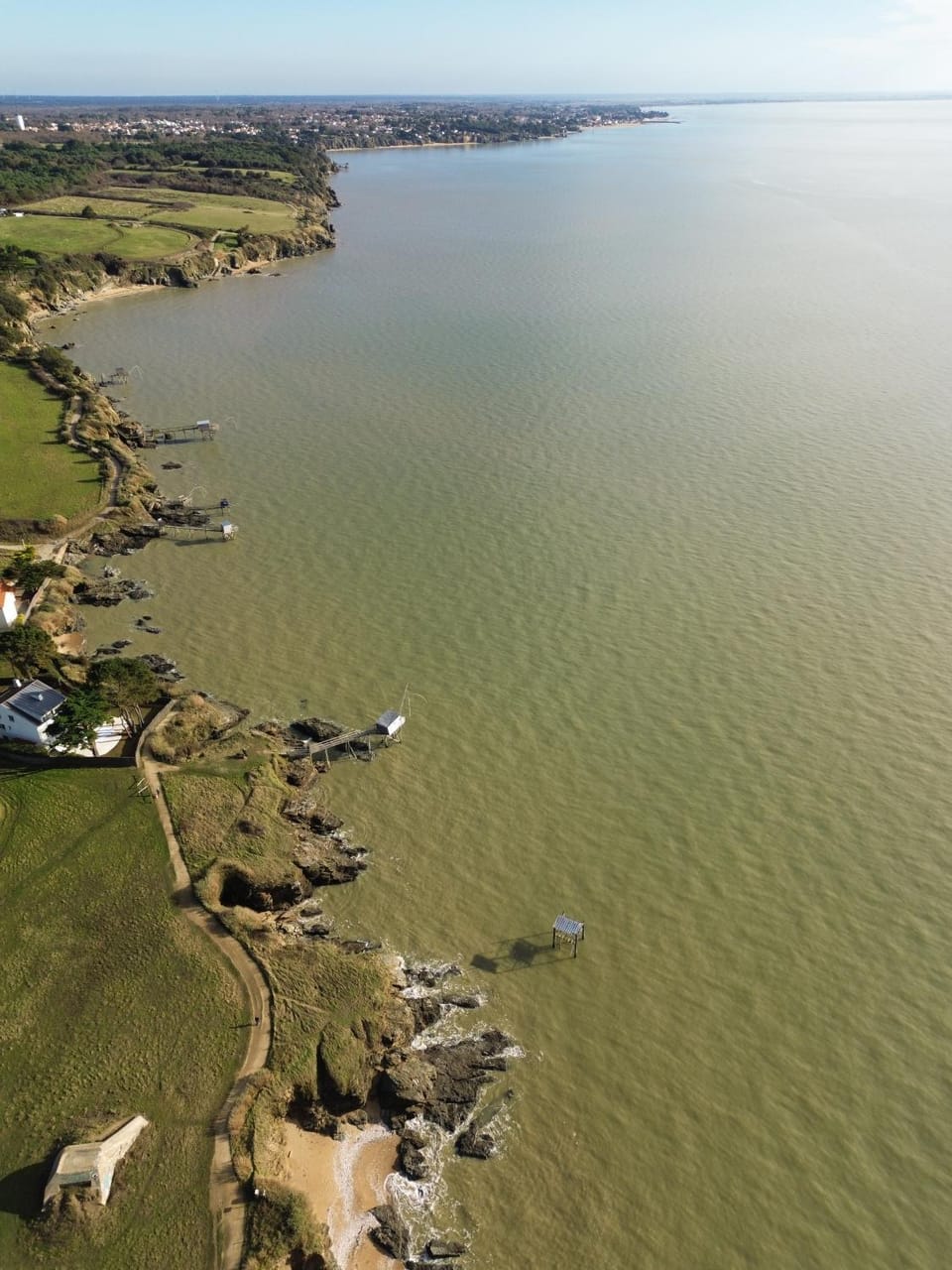 Nearby landmark, Bird's eye view