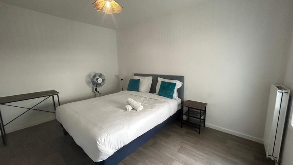 AGRÉABLE T2 -15 Min Airport Orly-Parking-Wifi Apartment in Île-de-France