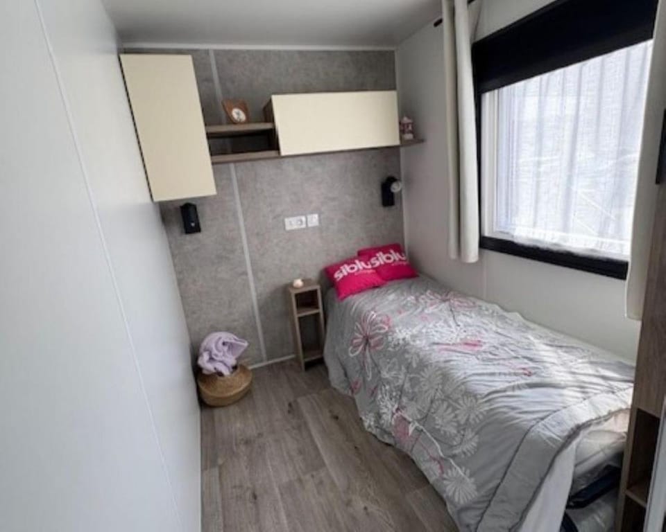 La Plage 4 étoiles à MIMIZAN emplacement 52 3CH 1SDB 6 personnes Apartment in Mimizan