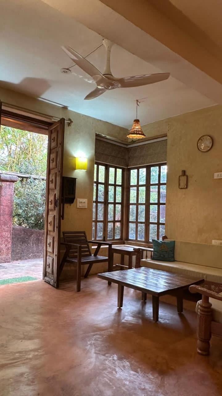 Morjim yoga house Goa Bed and Breakfast in Goa, India