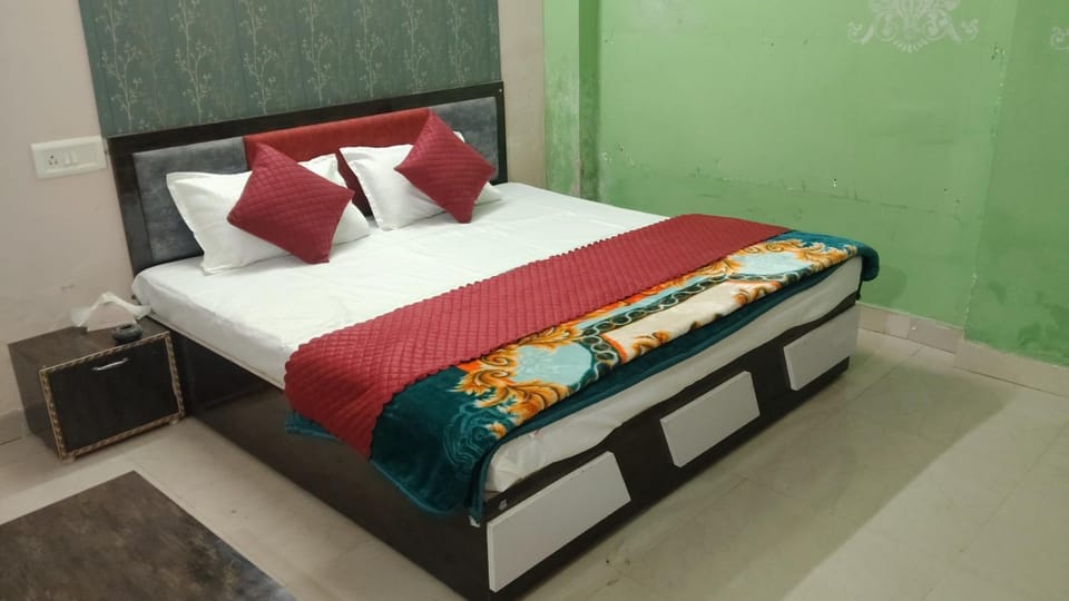 Sona Palace Vacation rental in Uttar Pradesh