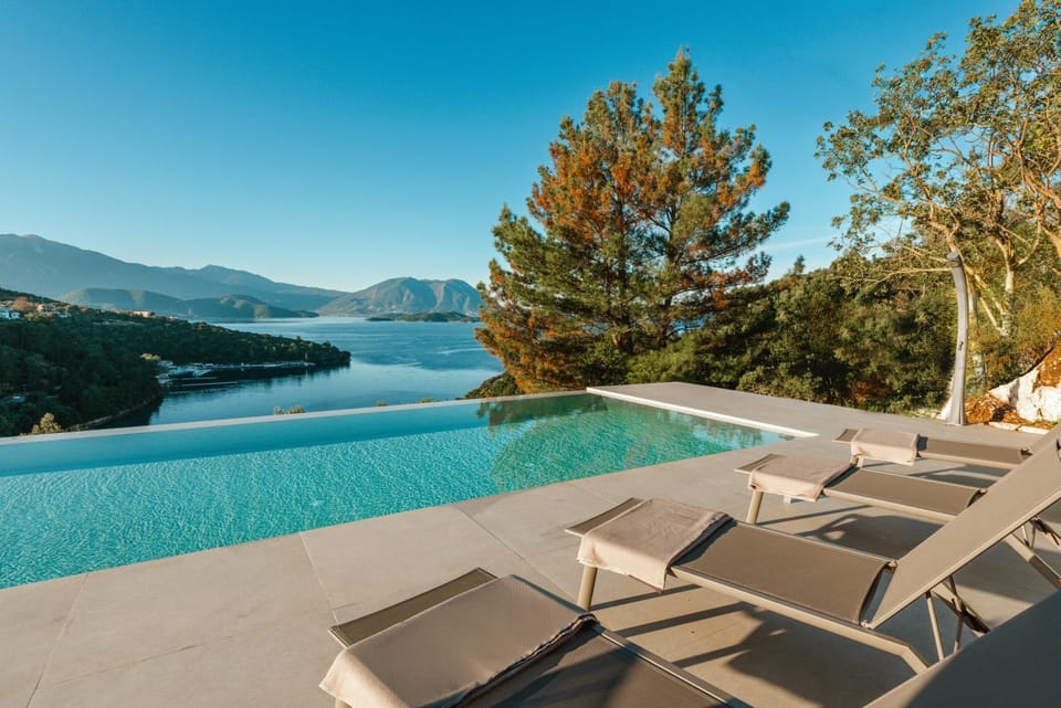 Day, Natural landscape, Mountain view, Pool view, Swimming pool