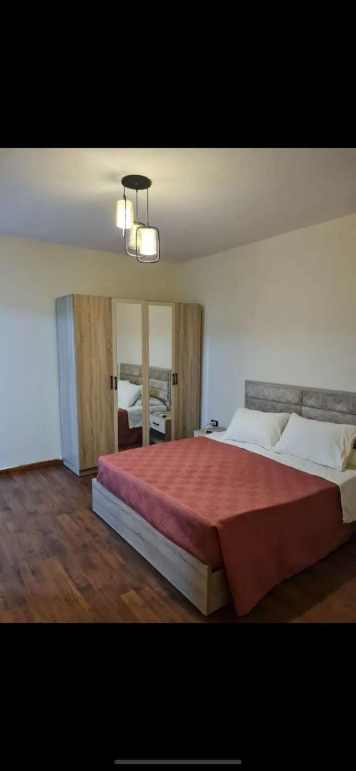 Bed, Photo of the whole room, Bedroom, wardrobe