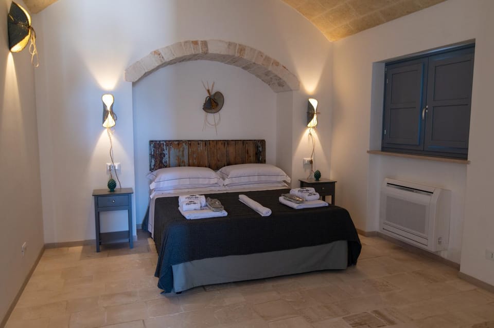 Trullo Sippuddo House in Province of Taranto