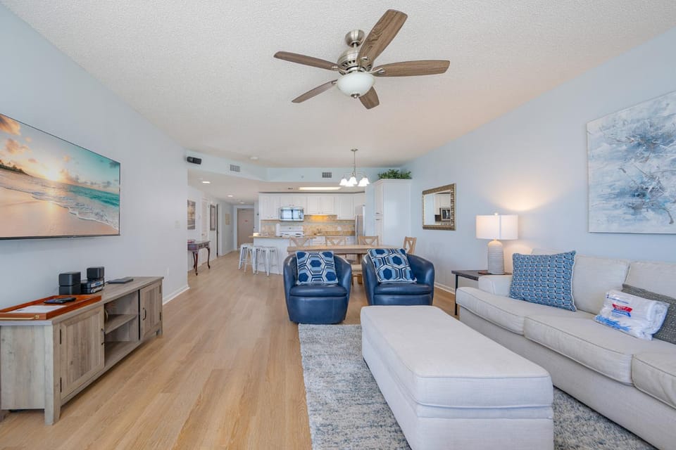 Phoenix X 1110 Apartment in Ono Island