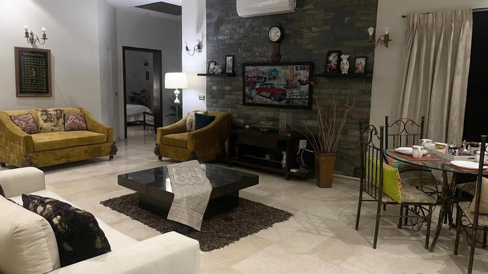 2 Bed Luxury Lower Portion DHA Phase 6 House in Lahore