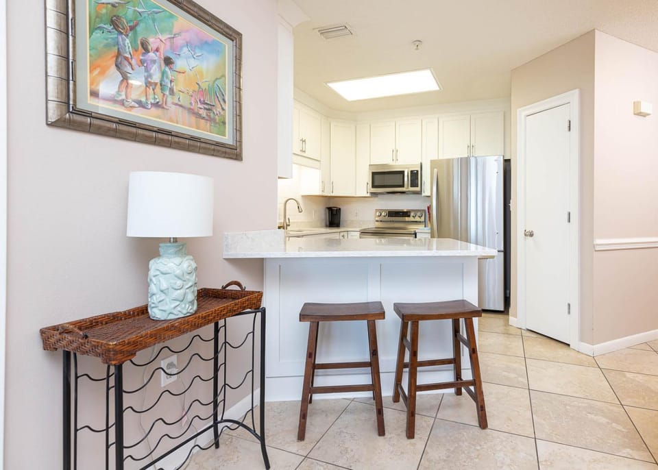 Phoenix X 115 Apartment in Ono Island