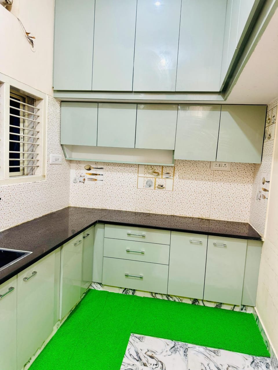 Flats in CITY Centre Next to Nexus Mall, 1km from bus stand Apartment in Mysuru