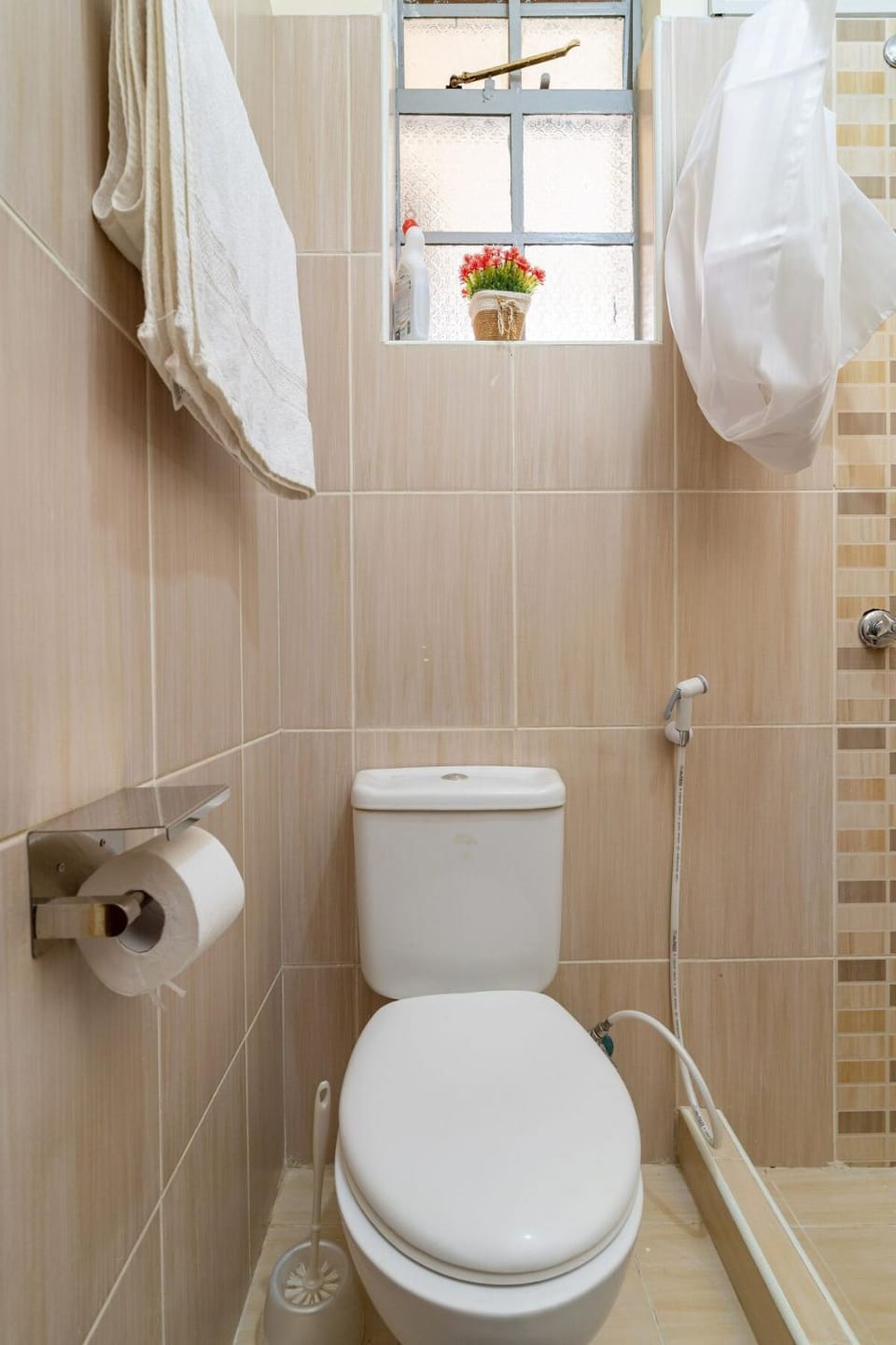 Charming 2Bed room Apt near UN HQ with Swimming Pool Apartment in Nairobi