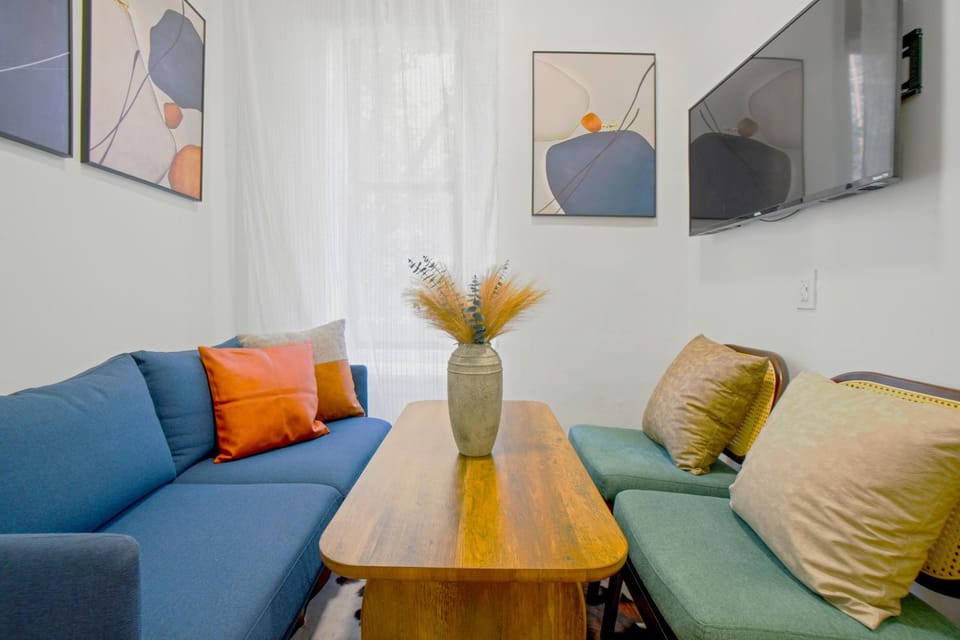 Classy 2BD Home in Manhattan Apartment in East Village