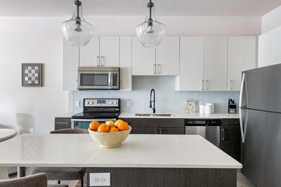 Luxe Meridian Apartment in Atlanta
