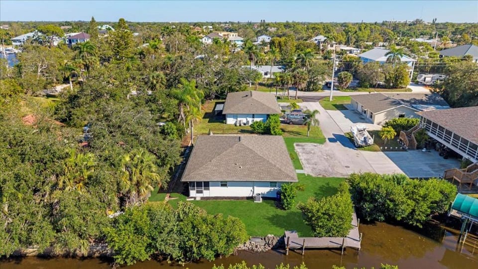 The Bonita Beach House-Direct Gulf Access Pool Home in the Imperial River House in Bonita Springs