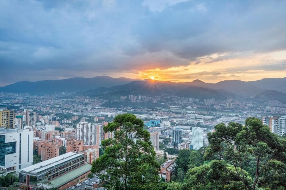 Unique 1BD 1.5Bath | Best views | Long term Apartment in Medellin
