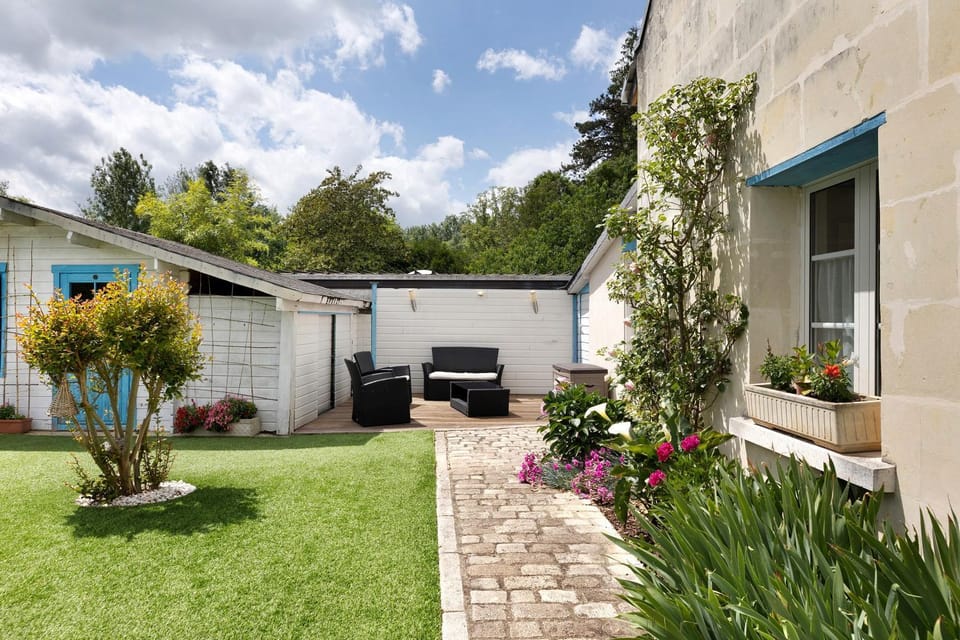 Le Jardin des Oiseaux Bed and Breakfast in Centre-Val de Loire