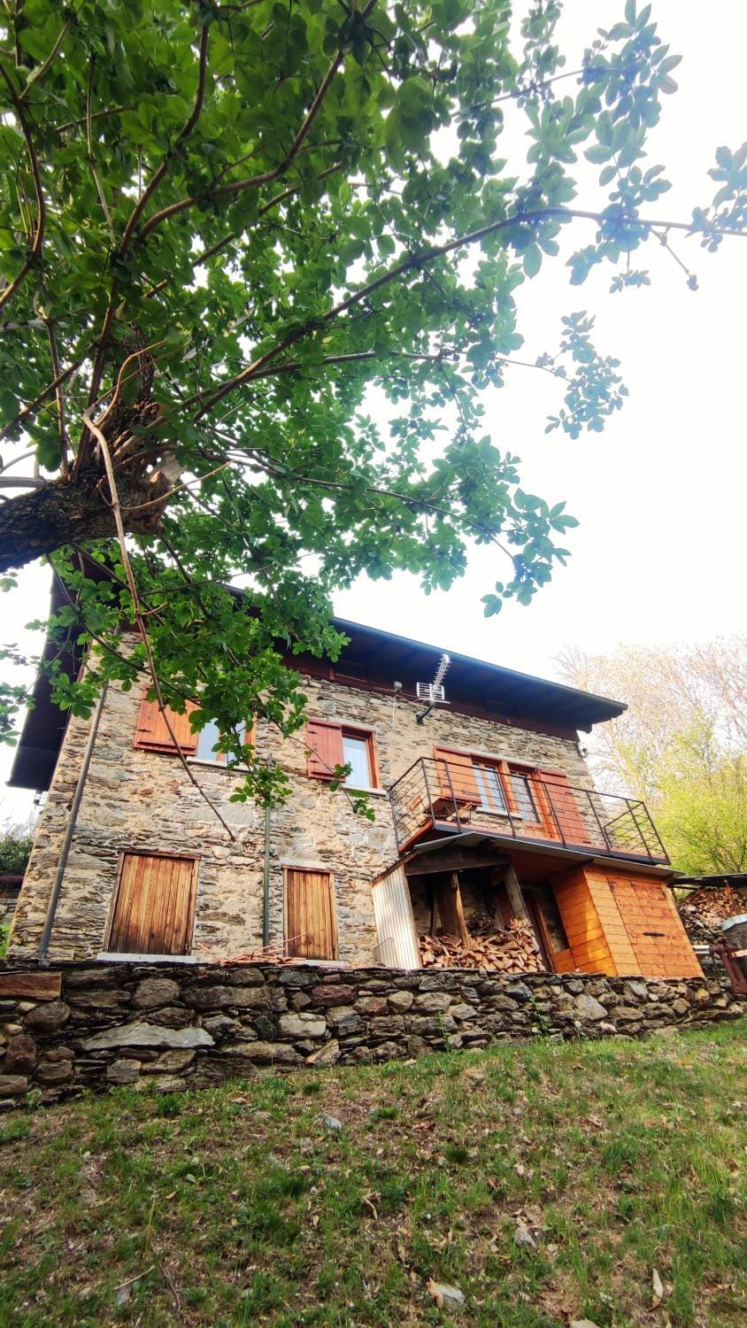 Property building, Spring, Day