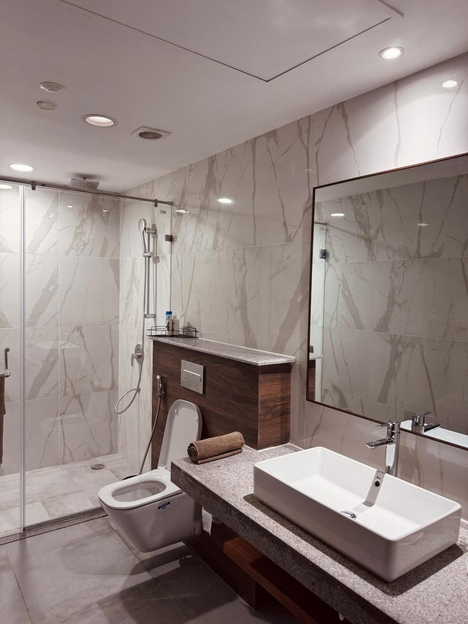 Shower, Toilet, Bathroom