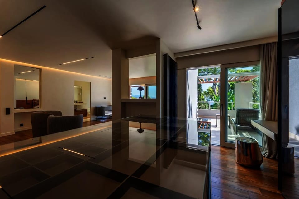 Seating area