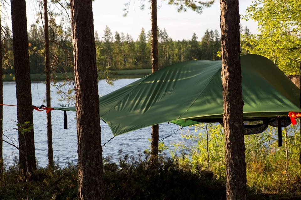 Capture Nordic Wilderness Camp - Baumzelt Luxury tent in Finland